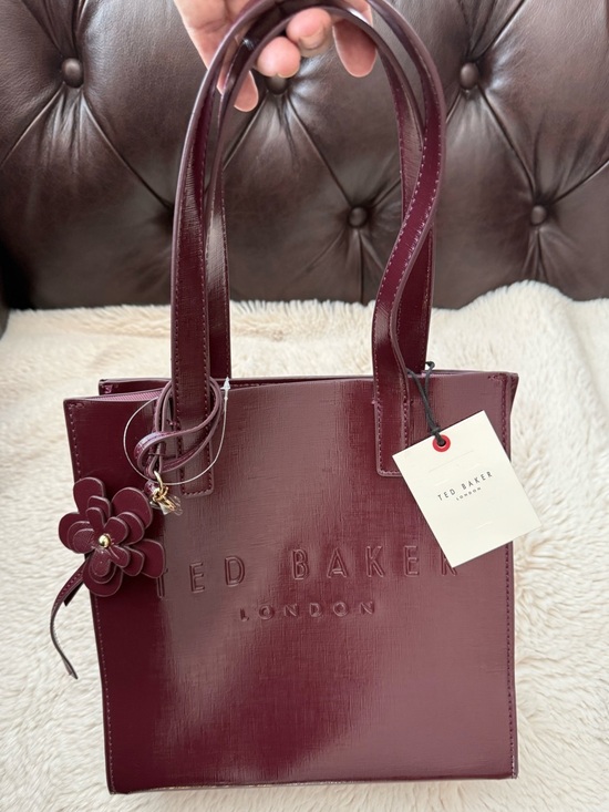 Ted Baker Handbags - Ted Baker NWT Burgundy Tote with Floral Charm